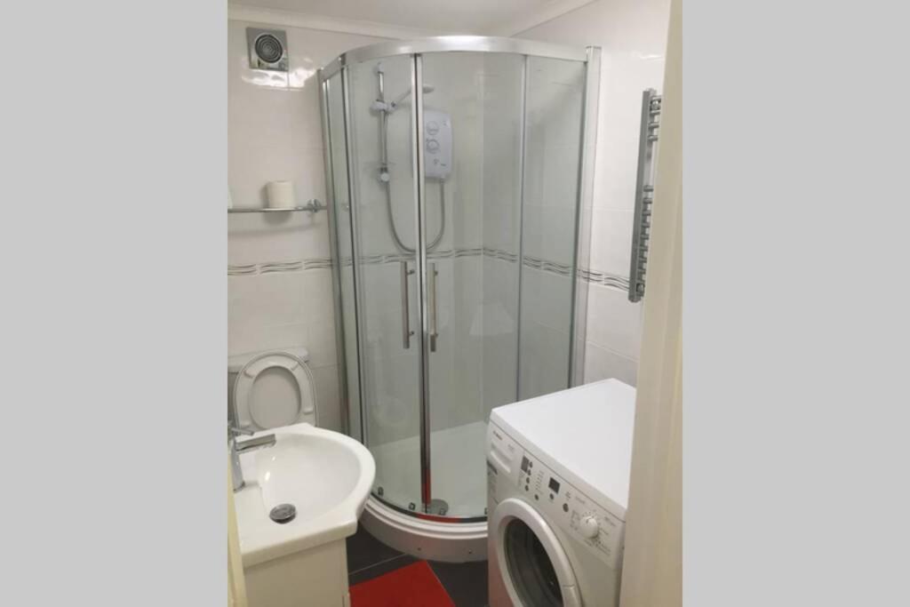 Private Studio Home Away From Home ... Σάτον Εξωτερικό φωτογραφία