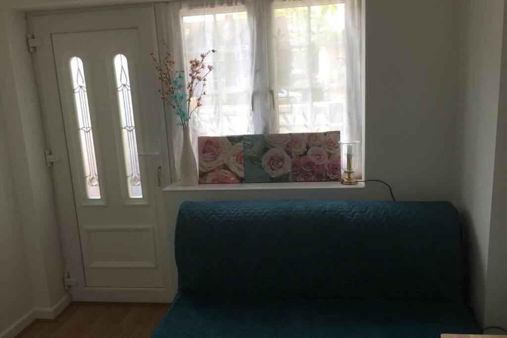 Private Studio Home Away From Home ... Σάτον Εξωτερικό φωτογραφία